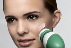 Ultrazvukový masážní přístroj na čištění obličeje